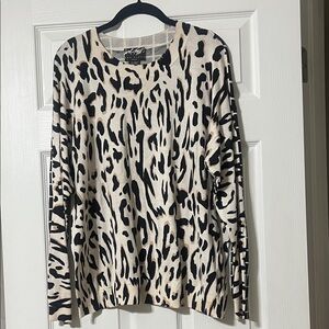 LORD & TAYLOR Dual print Leopard and Square Print Women's Top